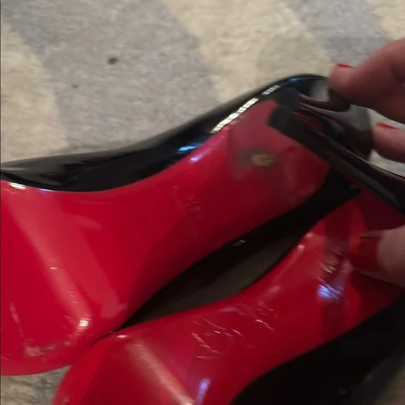 Christian Louboutin Black Stiletto Heels - worn once - so Kate 100 - Picture 5 of 7